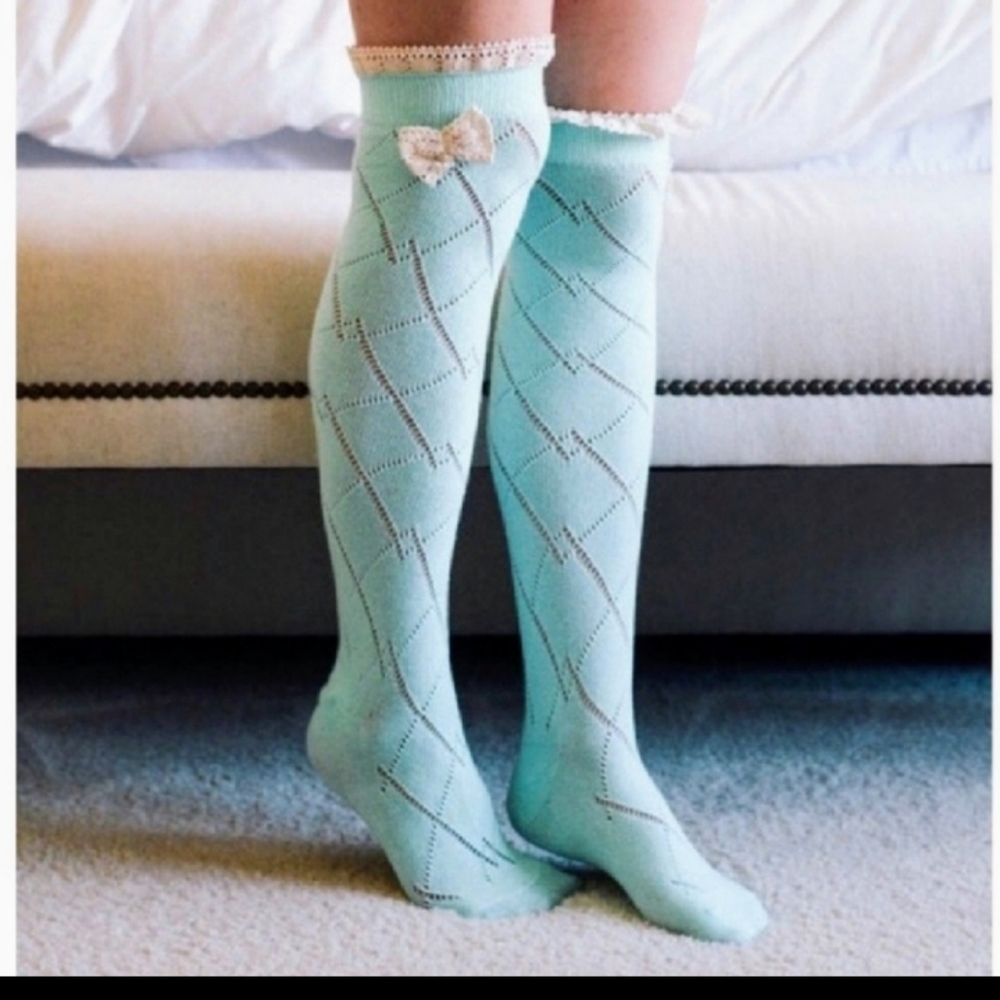 HP! Thigh-High Crochet-Bow Socks